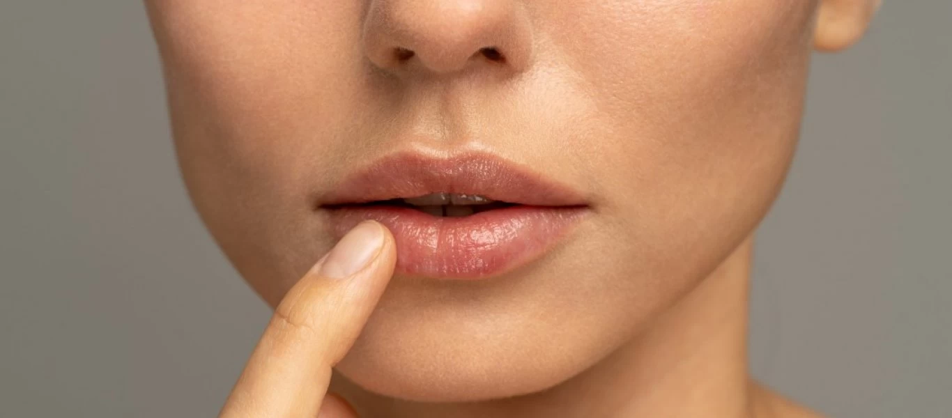 Ξηροστομία: Τα αίτια - Τι πρέπει να προσέχετε